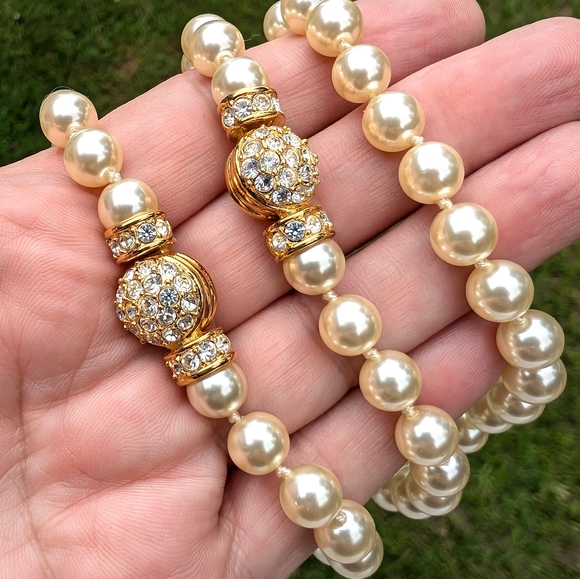 Vintage 80s Designer Signed Nolan Miller 9 mm Faux Pearl Necklace And Bracelet - Picture 4 of 6